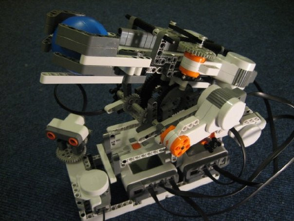 Lego'dan yapılmış robotlar - Resim: 10