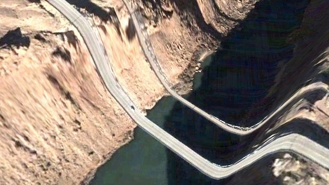 Google Earth'te sürreal sanat! - Resim: 5