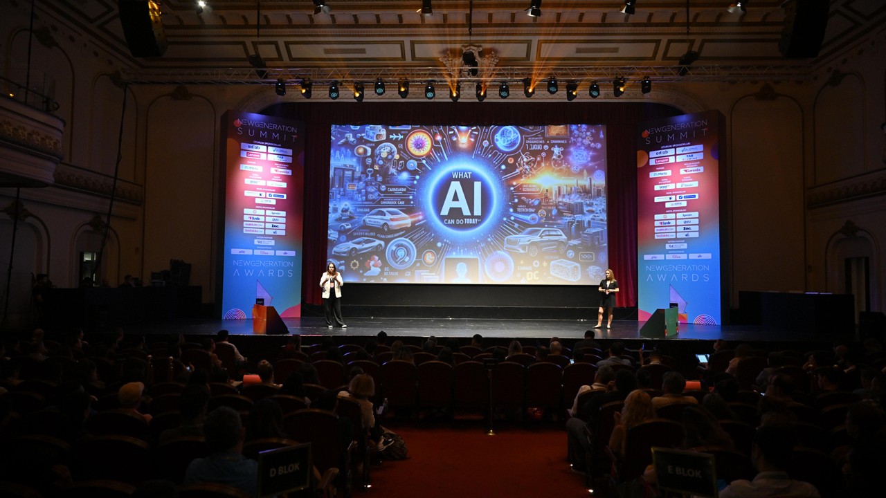 Yapay Zeka Devrimi İstanbul'da: New Generation Summit'te Geleceğin Teknolojileri Konuşuldu!
