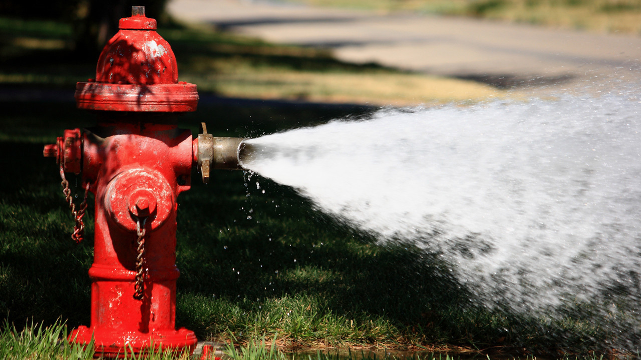 Yapay zeka ile üretilen sahte yangın görseli, koca bir okulu nasıl karıştırdı?