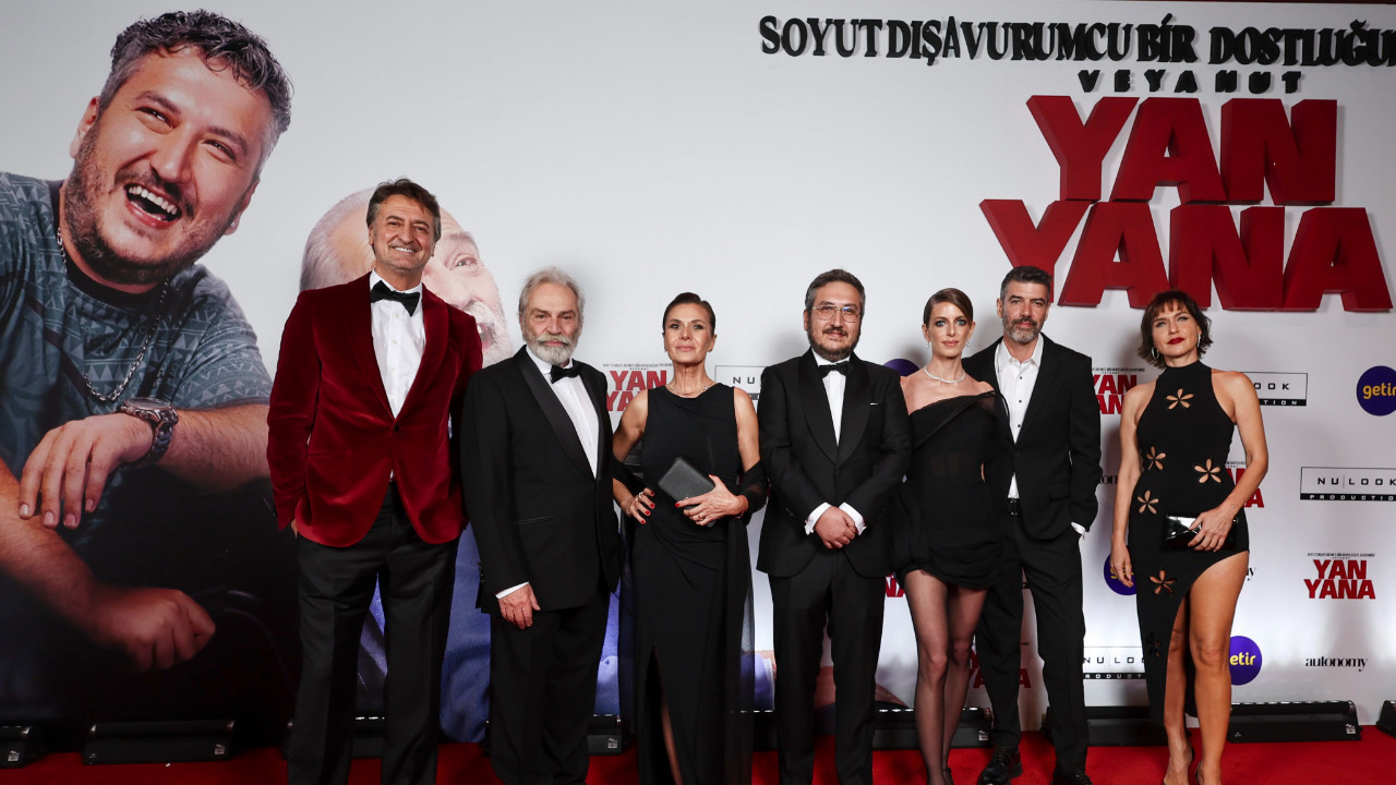 Feyyaz Yiğit’in yeni filmi Yan Yana’dan Türk sinemasında bir ilk