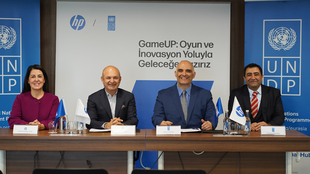 HP ve UNDP’den yeni iş birliği: Gençlerin dijital becerileri geliştirilecek