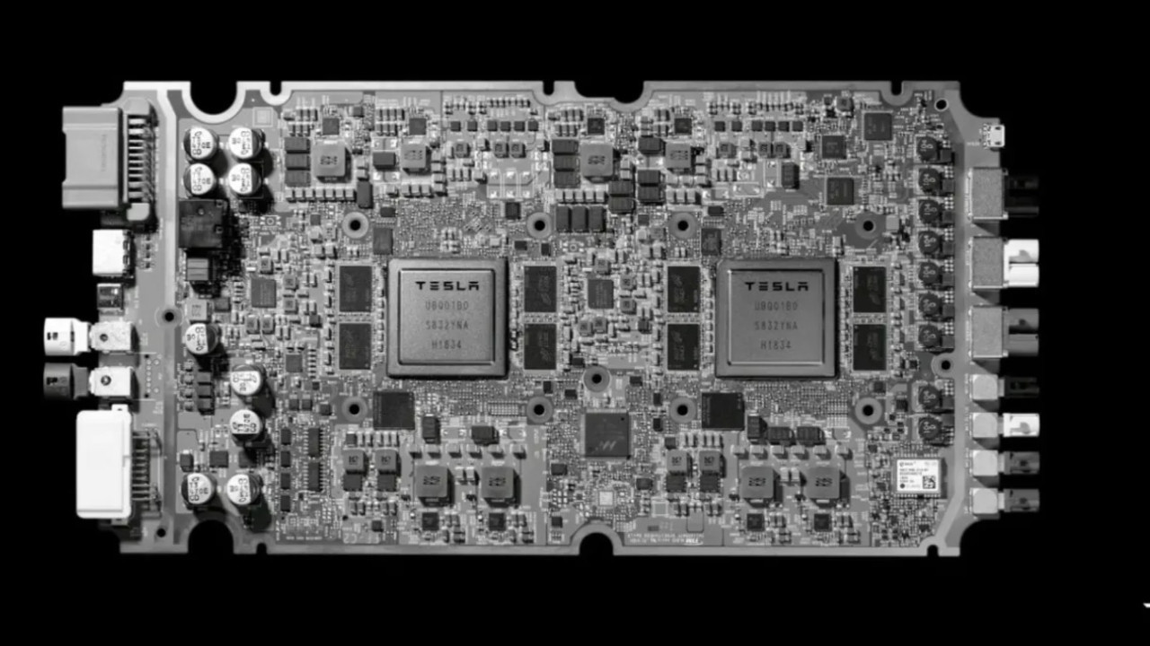 9 ayda çip devrimi mi? Elon Musk’tan şaşırtan Tesla planı