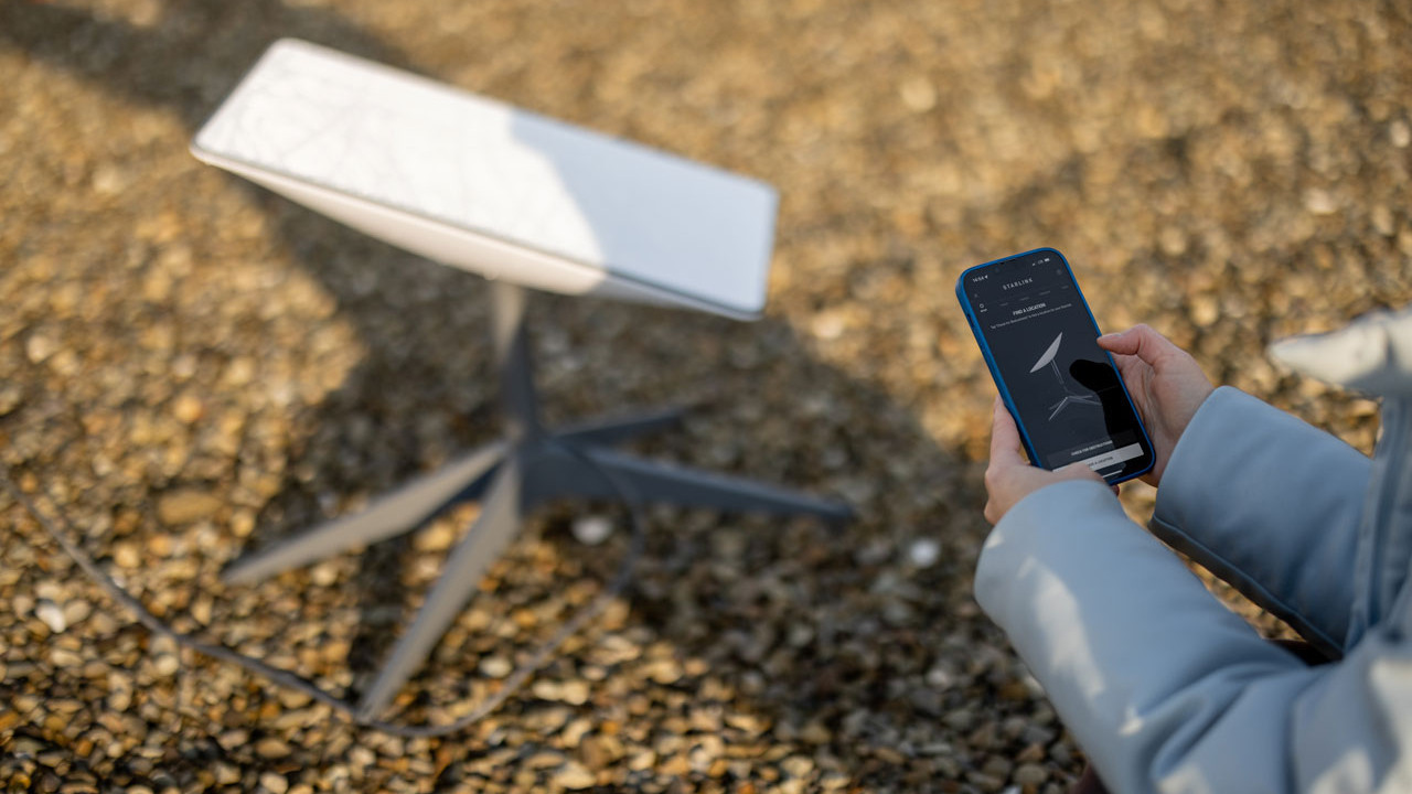 Starlink destekli telefon mu geliyor? SpaceX’ten yeni akıllı telefon iddiası