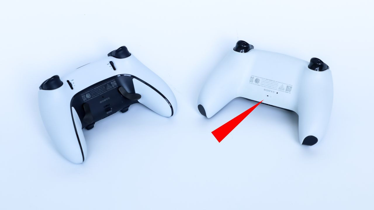 PS5 kolunun arkasındaki o küçük delik ne işe yarıyor? Sorunu 5 saniyede çözebiliyor