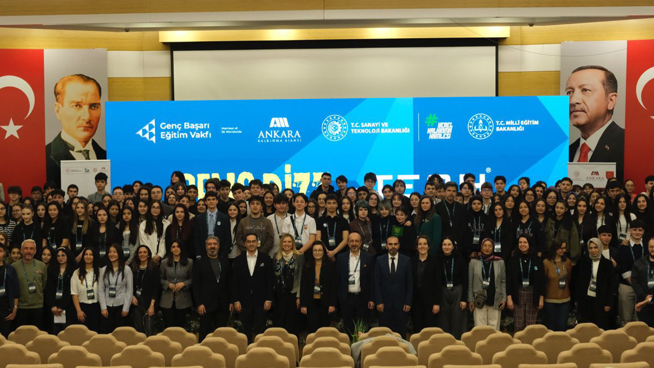 Genç Başarı Eğitim Vakfı liseli girişimcileri Ankara'da bir araya getirdi