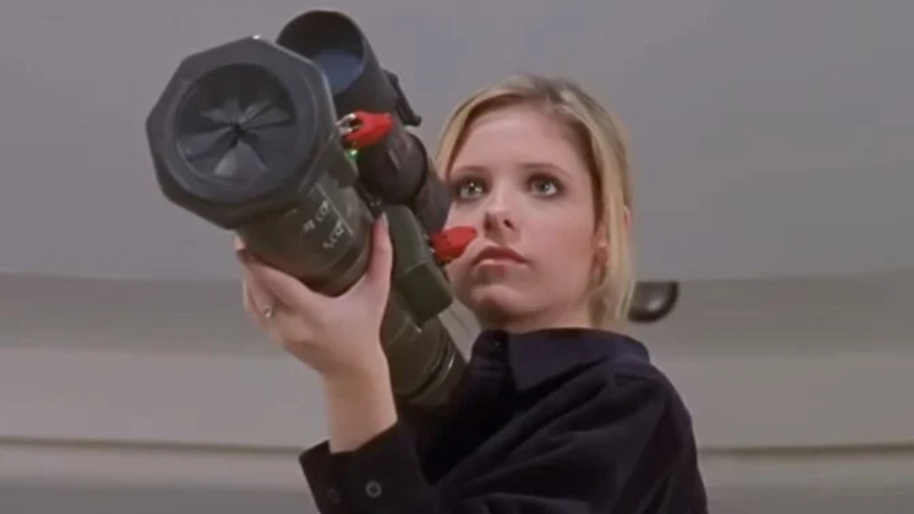 Yeni Buffy daha başlamadan bitti: sorun oyuncu mu, yönetmen mi?