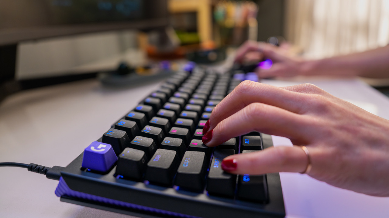 Tepki süresinde sınırları zorlayan True 8K teknolojili Logitech G512 X ...