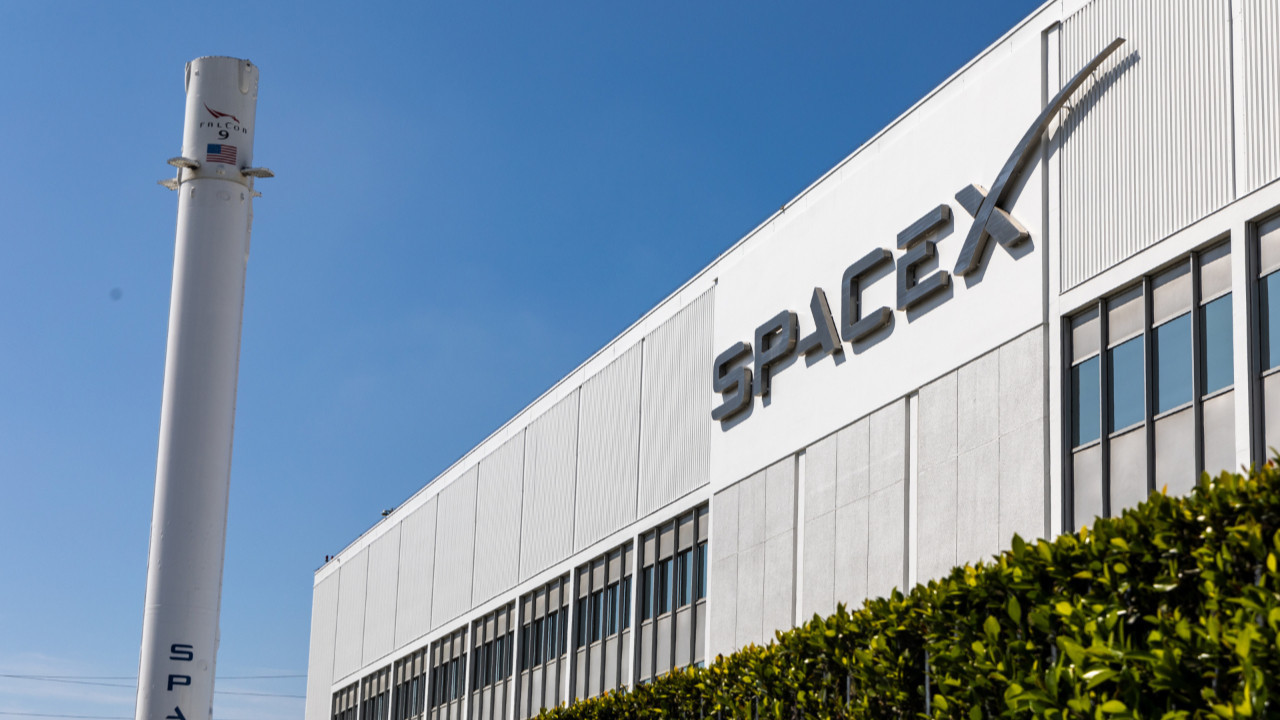 Tarihin enbüyük halka arzı: SpaceX 75 milyar dolarla piyasaya çıktı