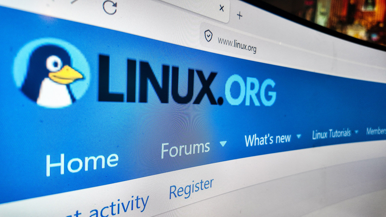 Linus Torvalds'tan yapay zeka karşıtlarına kapıyı gösteren sert açıklama
