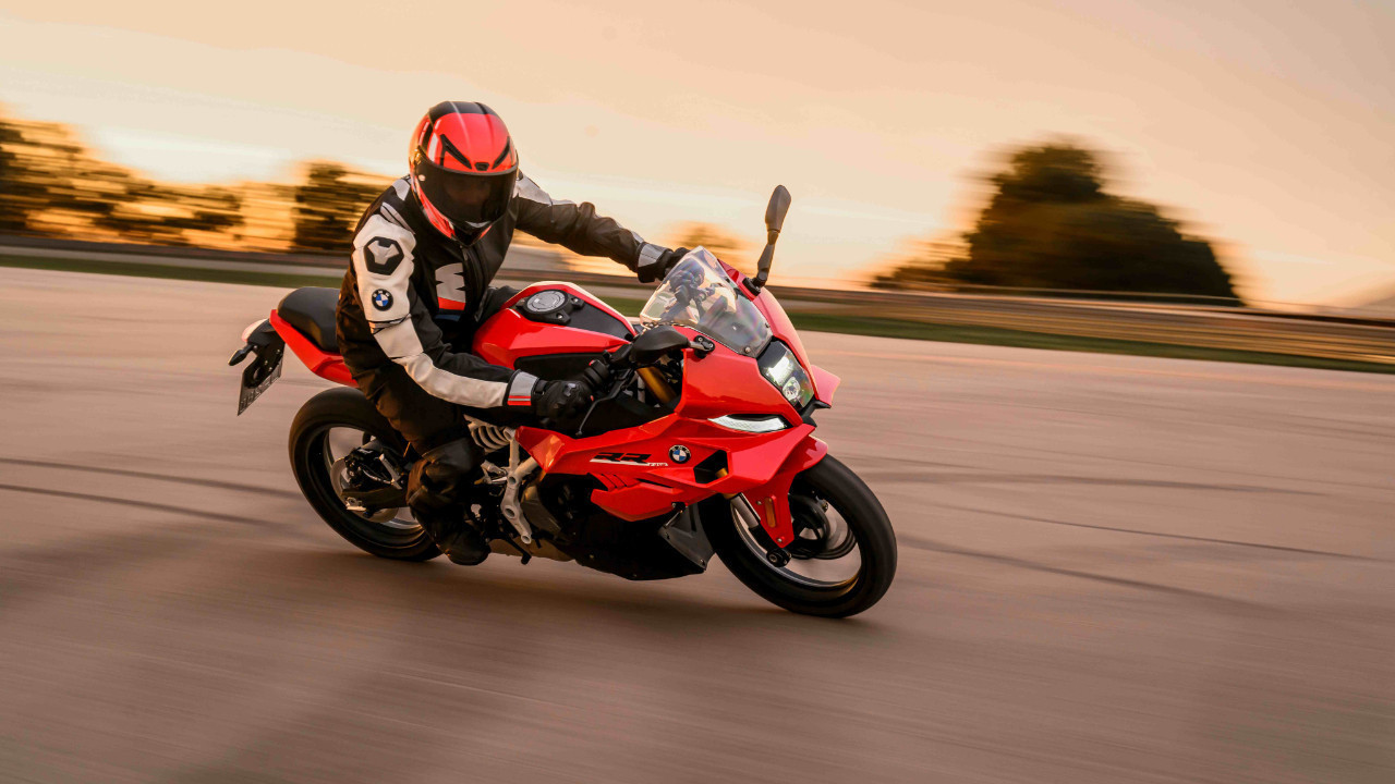 BMW yeni F 450 RR modelini ve Türkiye satış tarihini duyurdu