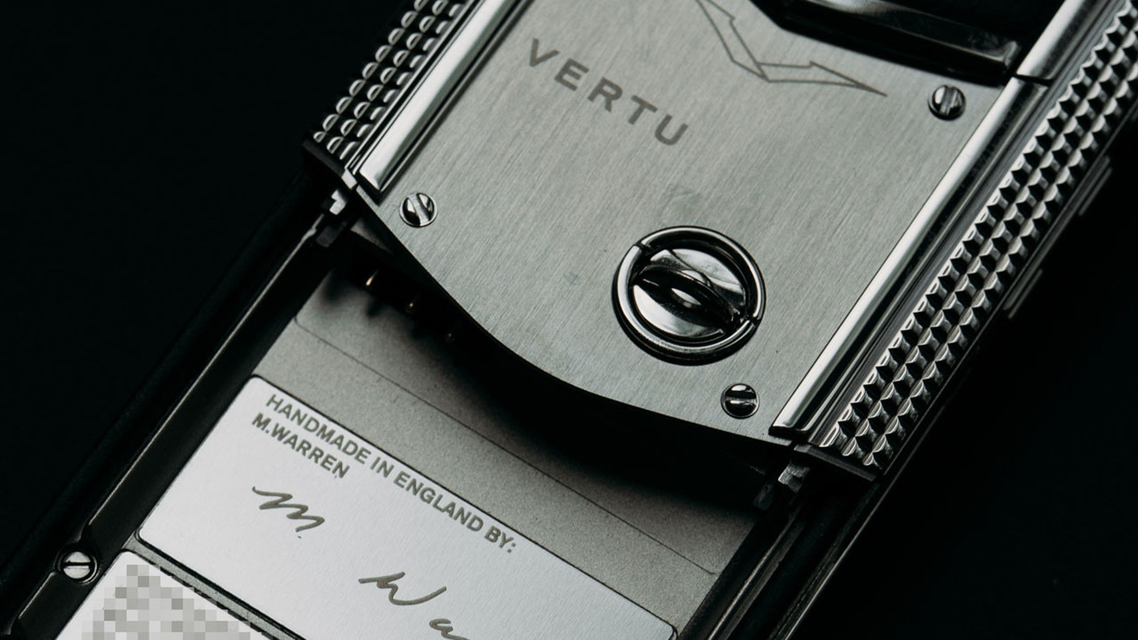 Tarihinin en tuhaf tasarımlı 10 telefon modeli