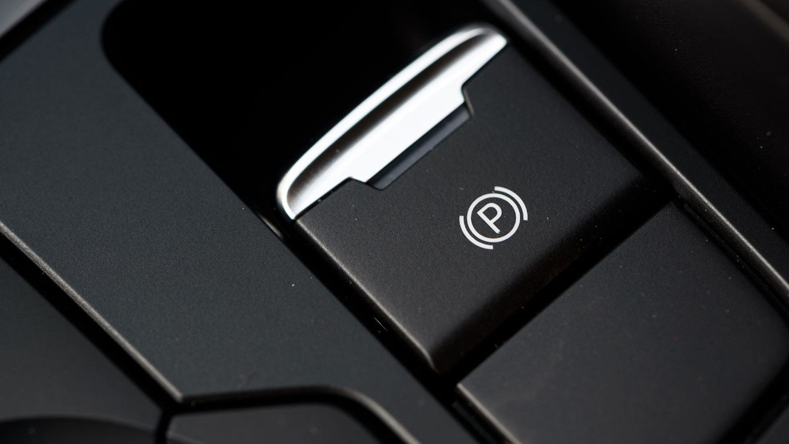 Elektronik el frenleri nasıl çalışıyor, avantajları neler?