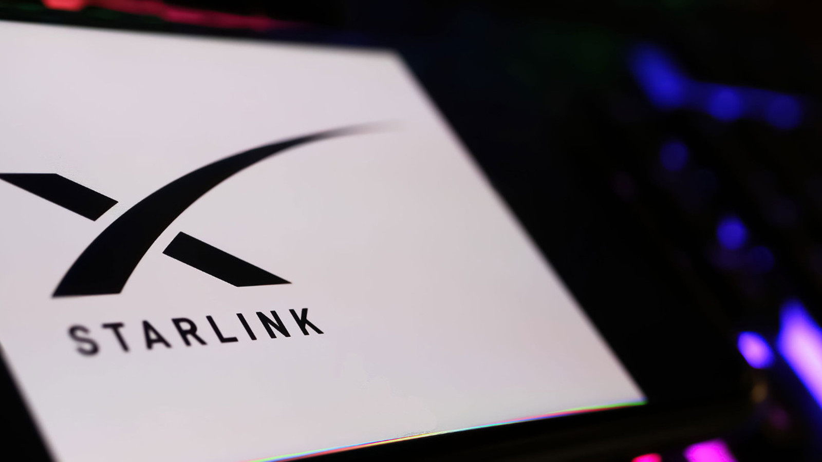 Alçak dünya yörüngesinde büyük göç: Starlink uydul…