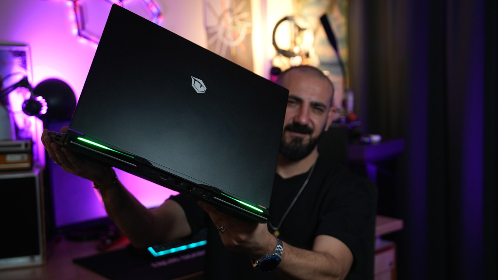 Masaüstü performansını dizüstüne taşıyan canavar | Monster Semruk S8 V1.2.1 inceleme