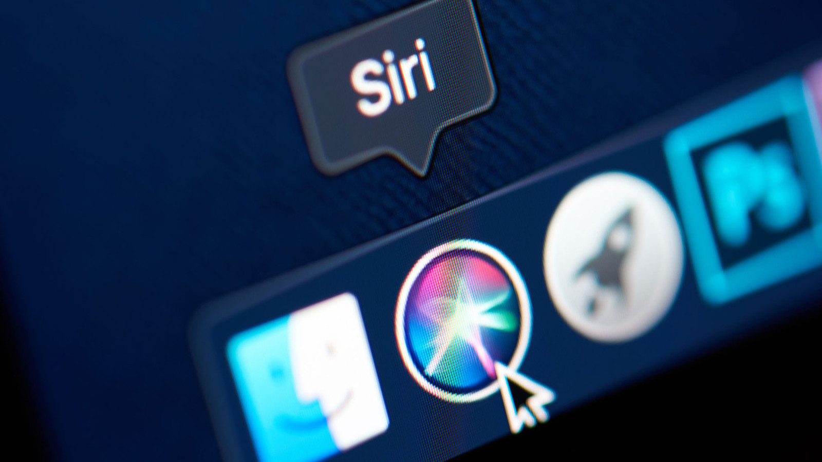 Apple pes dedi, yeni Siri’yi en büyük rakibine emanet etti