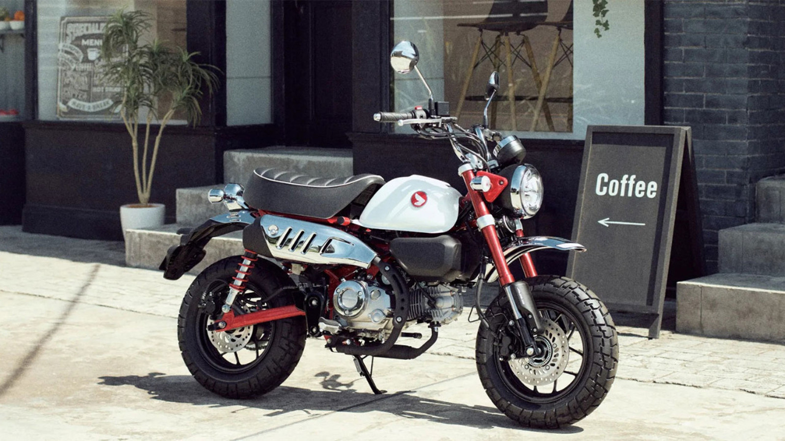 Şehir yollarının "küçük devine" 2026 makyajı: Yeni Honda Monkey