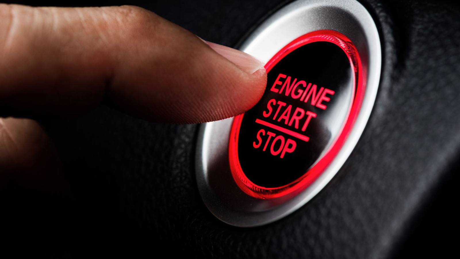 Otomobil anahtarınızın pili mi bitti? İşte motoru çalıştırmanın yolu