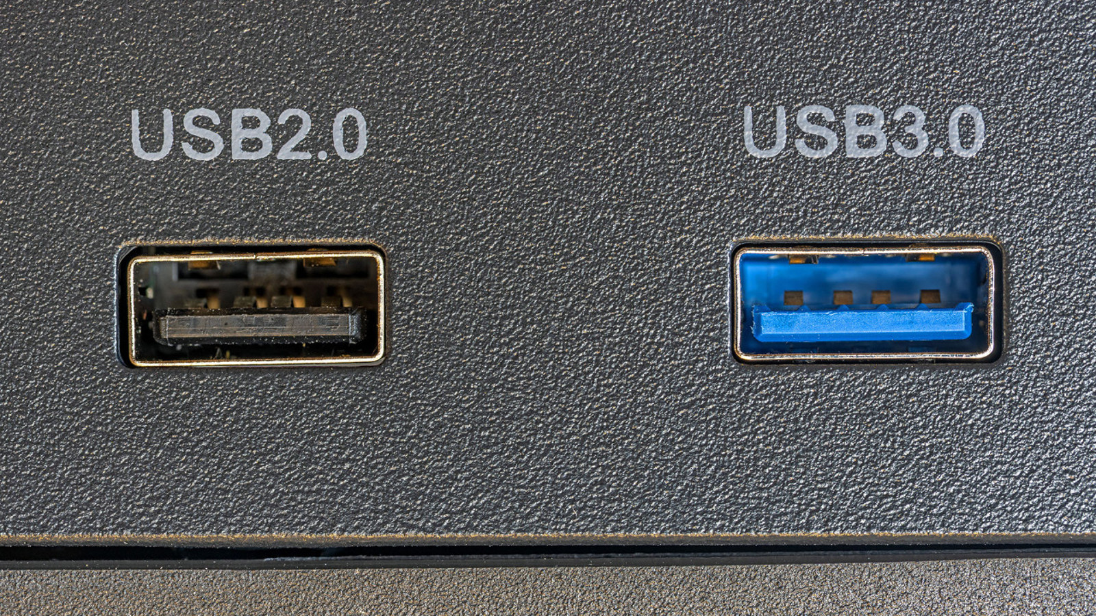 Yeni her zaman daha mı iyi? Bu cihazları USB 3.0 değil, 2.0 girişlerine takın