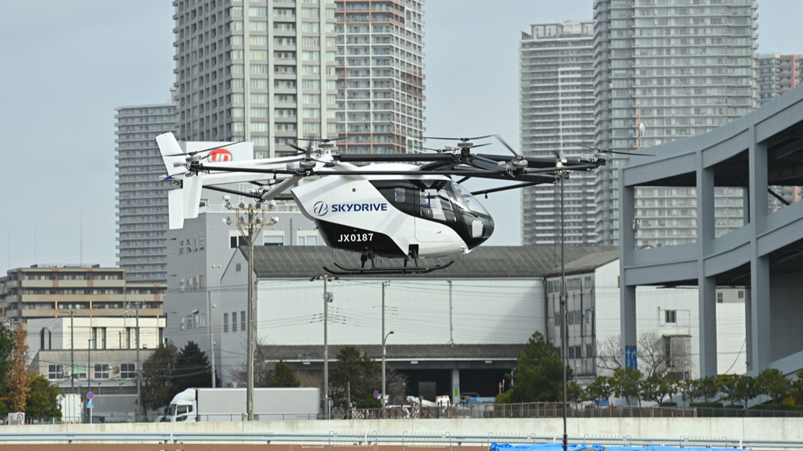 12 motorlu SD-05 gökyüzünde: Japonya uçan taksi dönemine hazırlanıyor