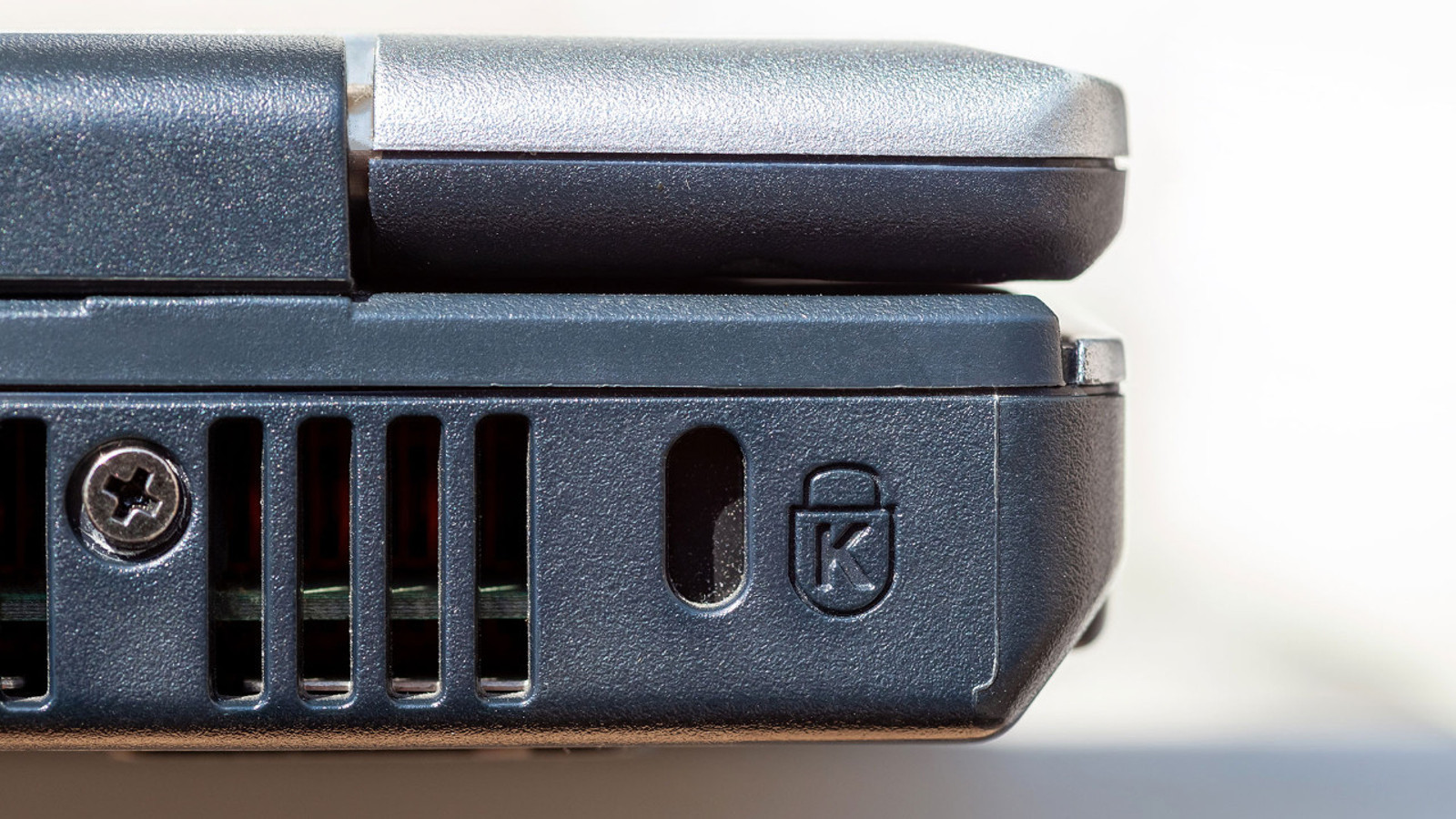 Bilgisayarınızın kenarındaki kilit simgesi: Kimse ne işe yaradığını bilmiyor