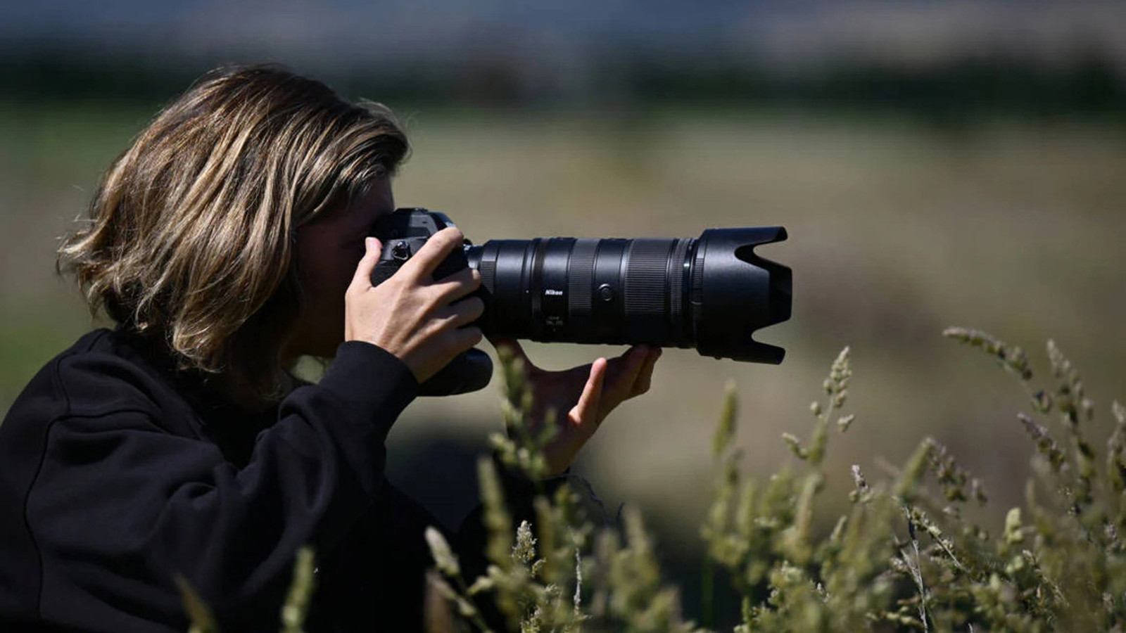 Profesyonel çekimlerde hafiflik dönemi: Nikon’un yeni telefoto lensi sahnede