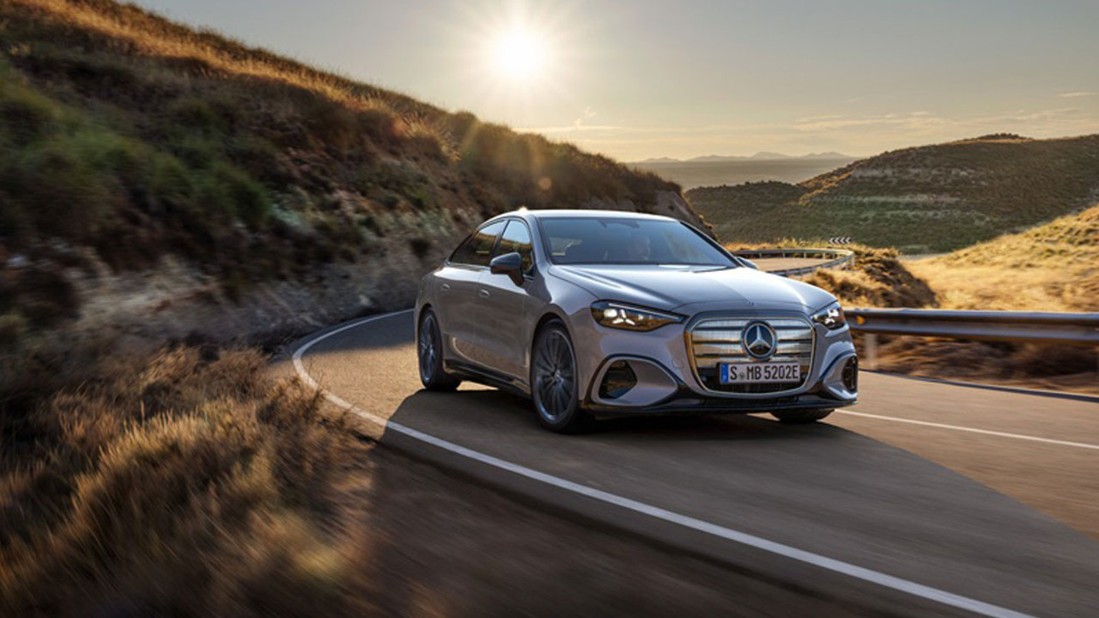 Mercedes, C-Serisi’ni baştan yazdı: Bu kez tamamen elektrikli