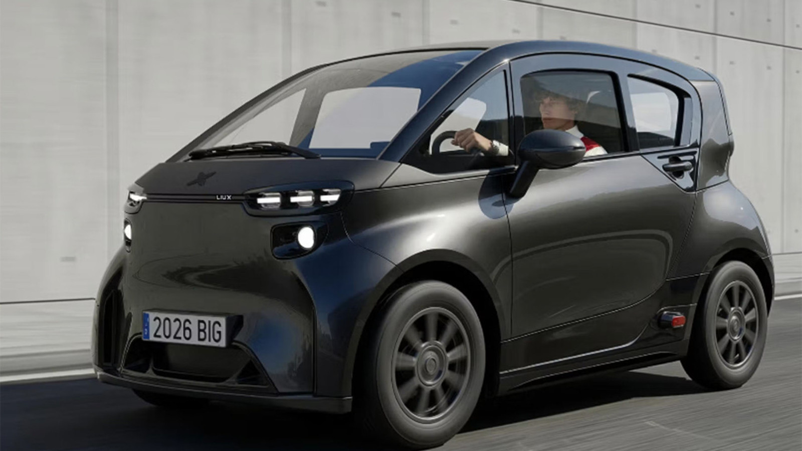 Kaldırıma park edebilen elektrikli: Liux Big ortaya çıktı