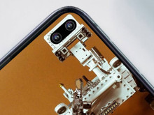 Galaxy S10 Plus'ın Çentiği için Duvar Kağıtları