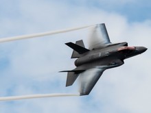 Avrupa'da F-35 krizi: Şifreler ve "kill switch" iddiaları gündemde!