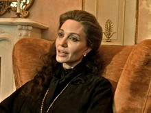 Angelina Jolie, "Anxious People" ile beyazperdeye geri dönüyor
