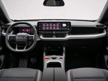 Jeep Compass yepyeni yüzüyle sahneye çıktı: Elektrikli ve hibrit seçeneklerle geliyor