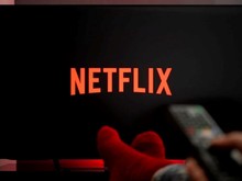 Netflix de "dikey video virüsüne" yenik düşüyor