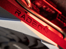 AMD’den 8 GB VRAM’li Radeon RX 9060 XT için savunma geldi