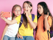 YouTube için yeni yaş sınırı: Artık 16 yaşından küçük olanlar...