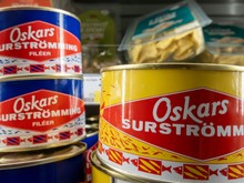 Uçaklarda verilmesi yasak: Dünyanın en kokulu yemeği Surströmming