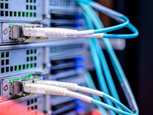 Huawei, yapay zeka destekli ağ çözümleriyle küresel pazarda fark yaratmaya devam ediyor