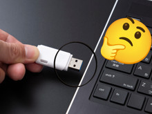 USB fişlerinin her iki yanındaki kare delikler neden var?