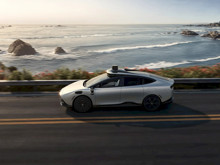 Yapay zeka şirketi, robot araba satmaya başladı