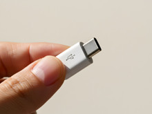 Aynı görünüyorlar ama aynı değiller: USB-C ve USB4 arasında ne fark var?