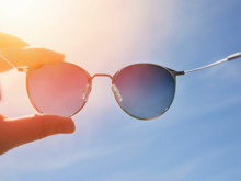 Polarize gözlük camı nedir, gerçekten fark yaratıyor mu?