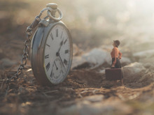 Bu genç kız, zihinsel yolculuklarla geçmişi ve geleceği yeniden yaşıyor