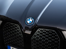 Apple CarPlay araçlarda ne kadar kullanılıyor? BMW verilerle yanıtladı