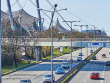 130 yerine 180 km: Bir sürücü gerçekten ne kadar zaman kazandırdığını test etti