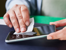 Plastik ekran koruyucu mu, temperli cam mı? Hangisini seçmek daha doğru?