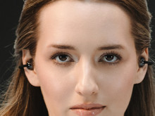 HUAWEI FreeClip 2, resmi lansman öncesinde Paris moda haftasında sergilendi