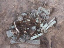 Rusya'da keşfedildi: Mezar başında yapılan gizemli törenlerin izleri