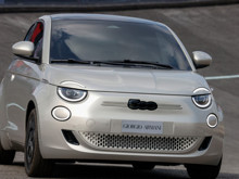 Fiat 500e Giorgio Armani Collector’s Edition Türkiye’de satışa çıktı