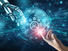 Robotlar artık acıyı da hissedecek: İnsan sinir sistemini kopyalayan yapay deri geliştirildi