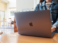 Apple'dan sürpriz hamle kapıda: MacBook Pro stokları neden tükeniyor?